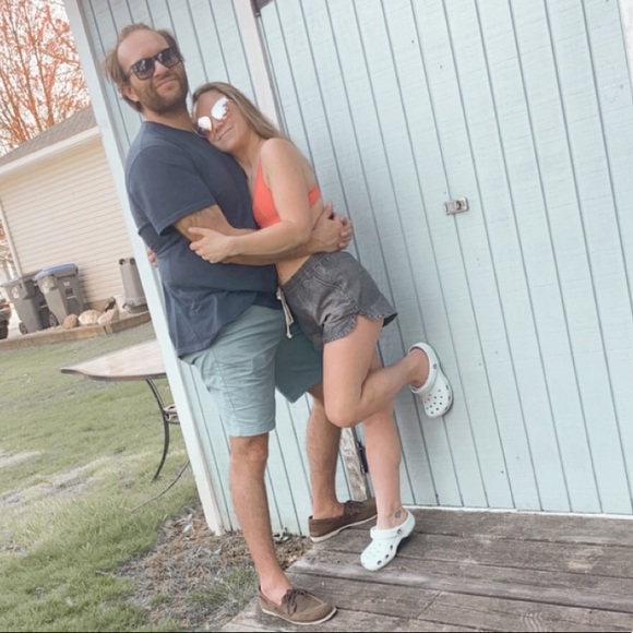 Meet your Posher, Sarah - Picture 2 of 13